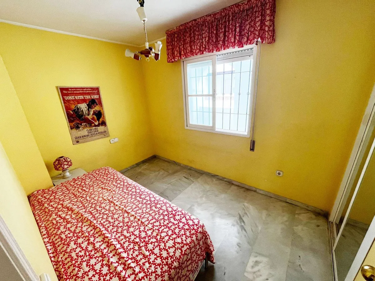 b4525b66-5074-4345-934a-434258ee38b8