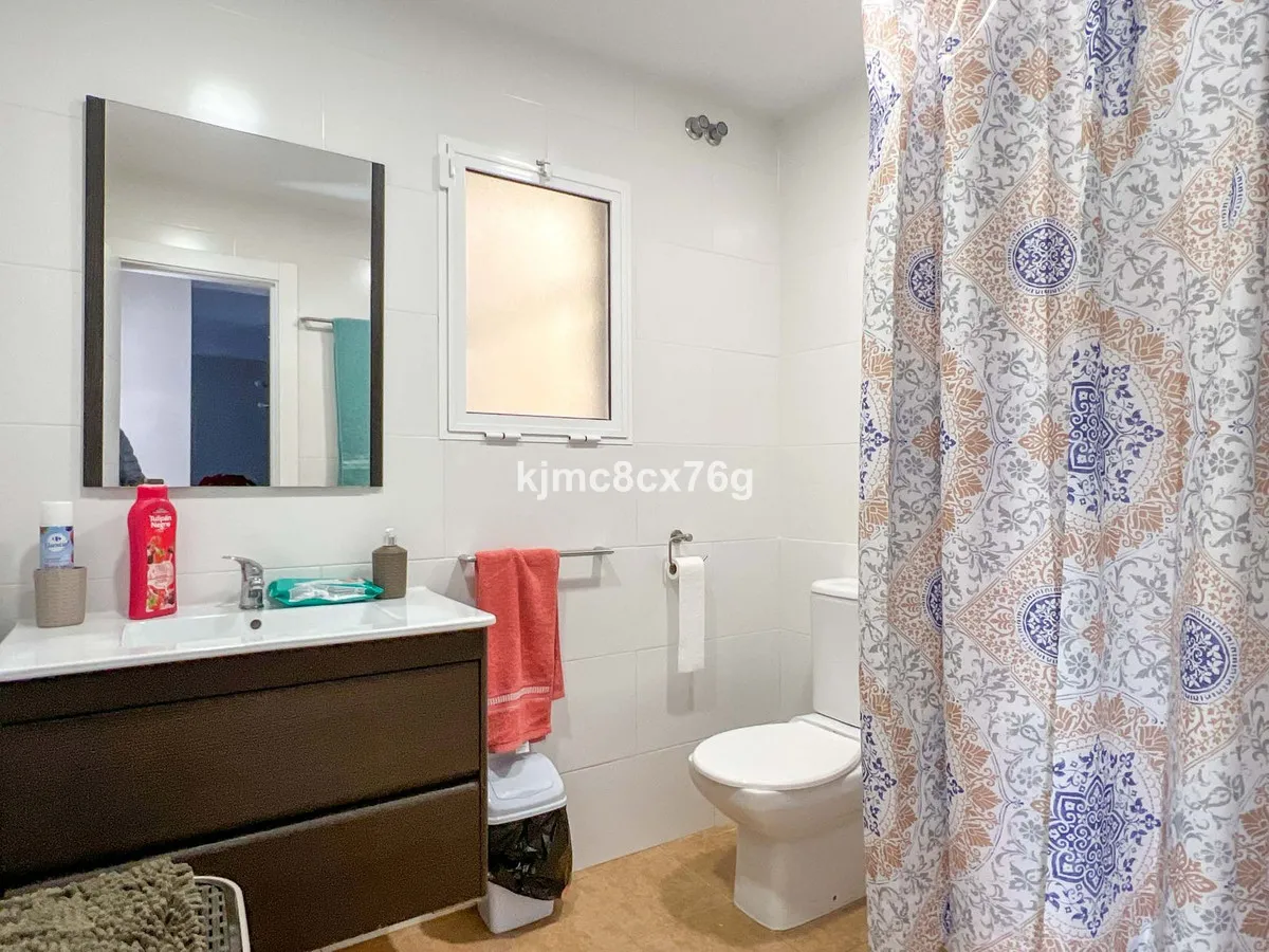 9d1e55b8-b1d9-4eec-b0b7-fcbb82c2e25d