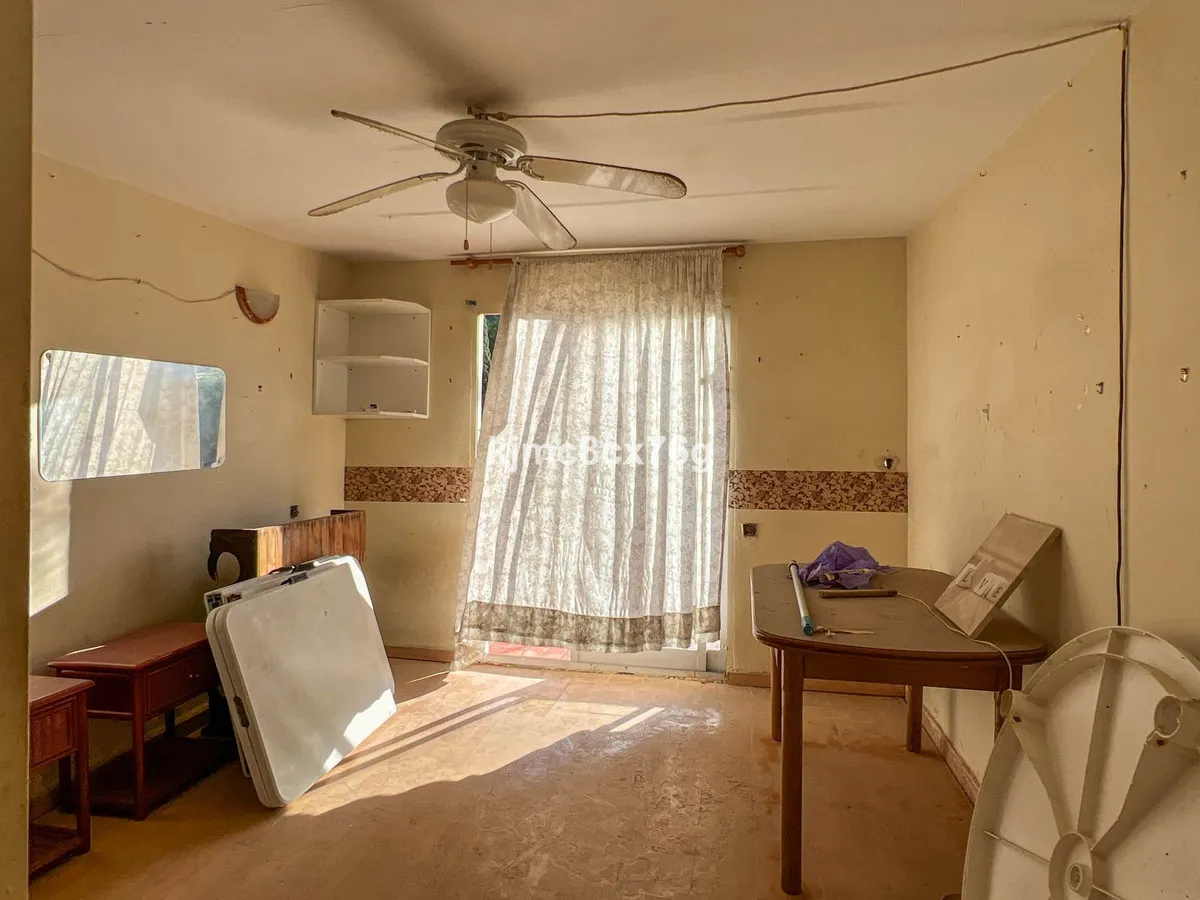 c5c90fc6-0108-4b6b-8886-5fa79be0df33