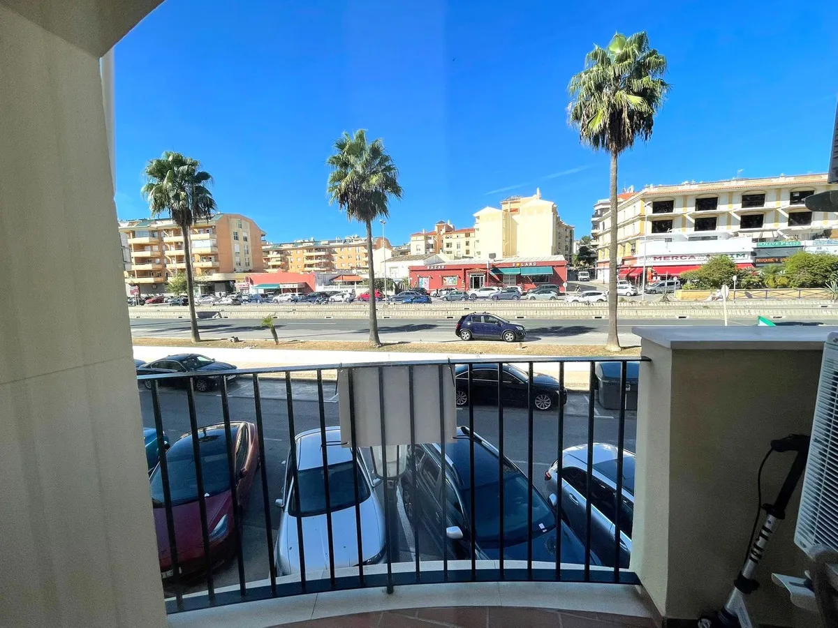 49abc8c8-1742-4111-abfc-5994de84ed61