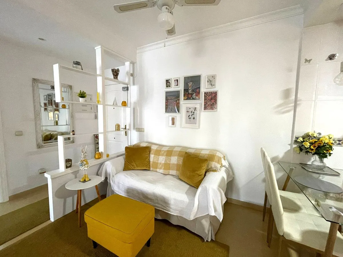 d449b401-9bde-47e2-b051-5e65e8420324