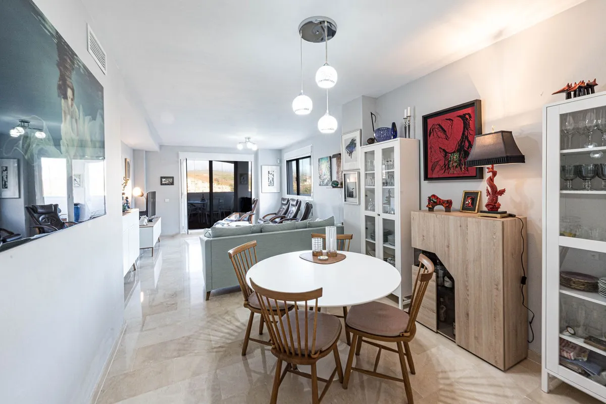 17031d40-2a20-4639-8bca-33797778886e