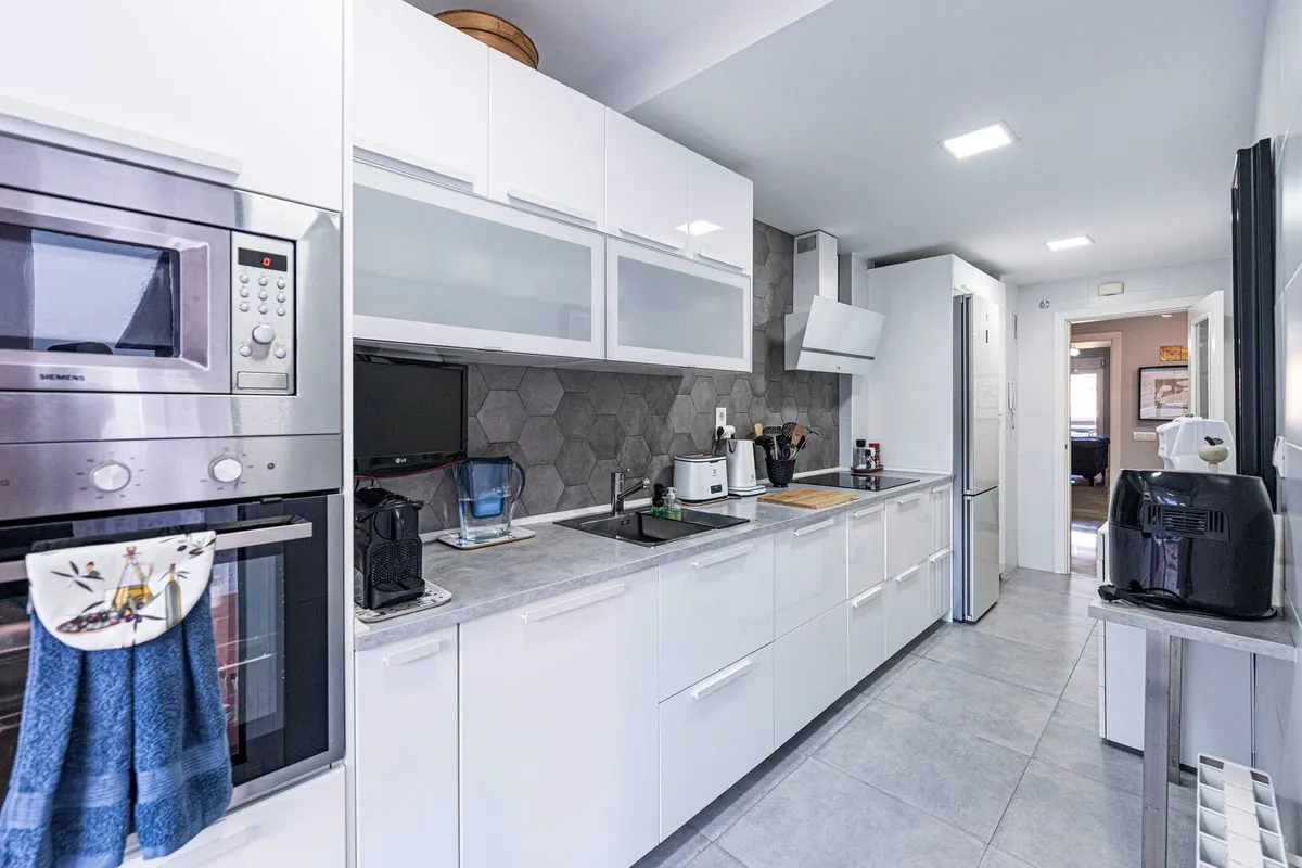 33ad71f5-b8f7-4b22-9bcc-6340cd9502f3