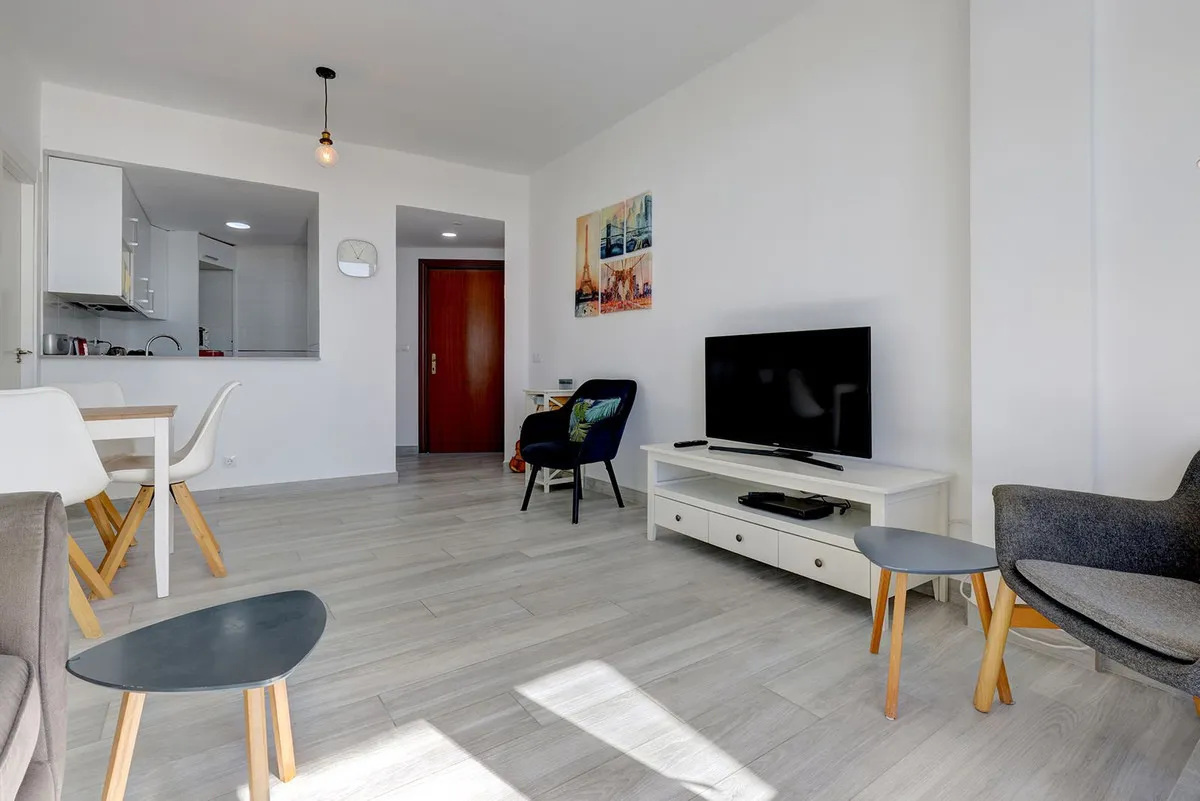 8289eda0-039a-49c2-a135-40f4d790e4b3