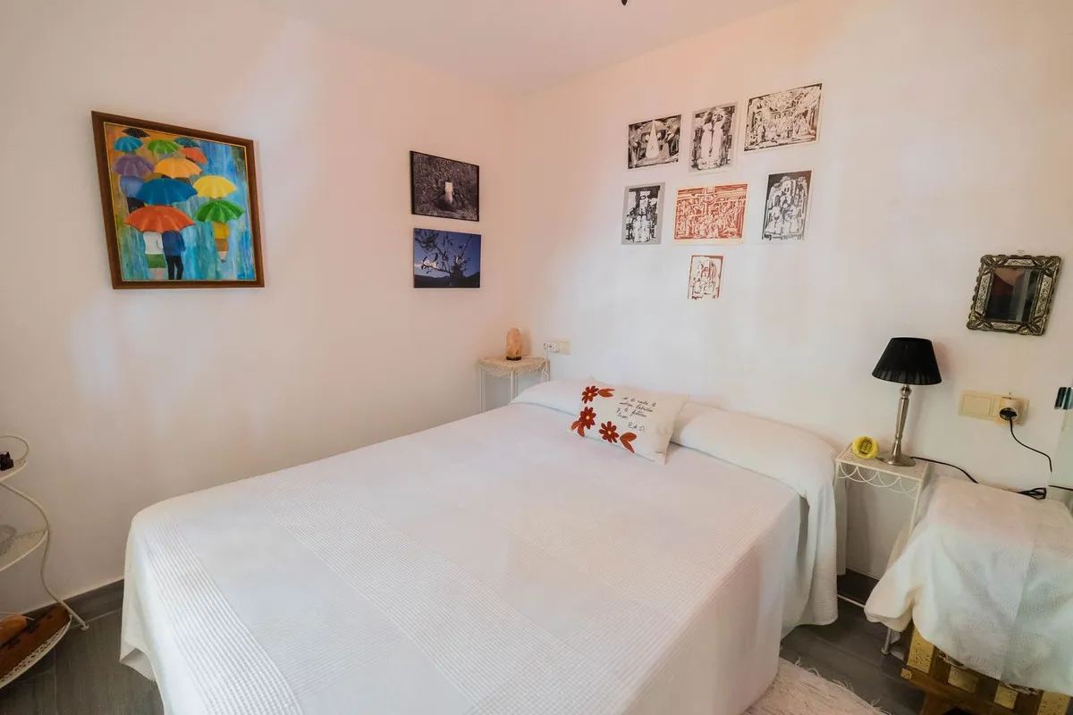 d5a0f63b-0dde-453d-b6c0-ea6ae38c7329