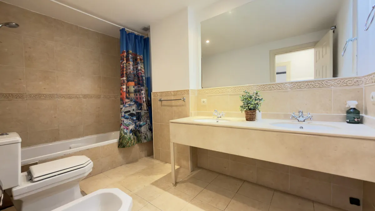 7e9044bb-111c-4b02-b2e1-f26afc204d82