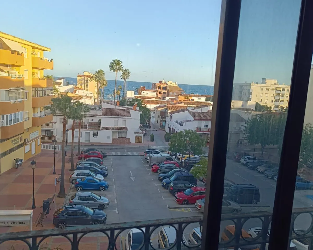 ae9360fc-d1b9-46c9-922e-e8d66aa03232