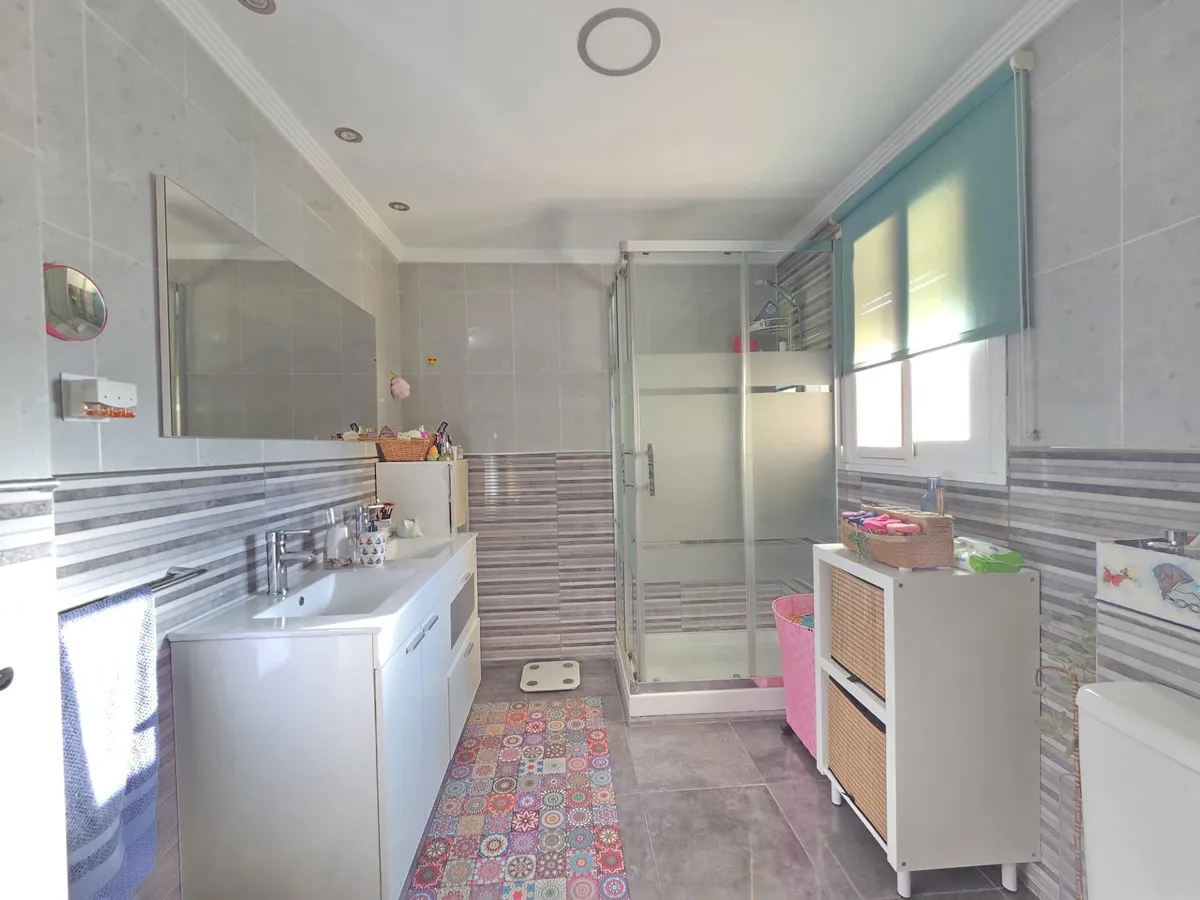 55f3d42b-4469-4dbe-bb39-cb318757d972