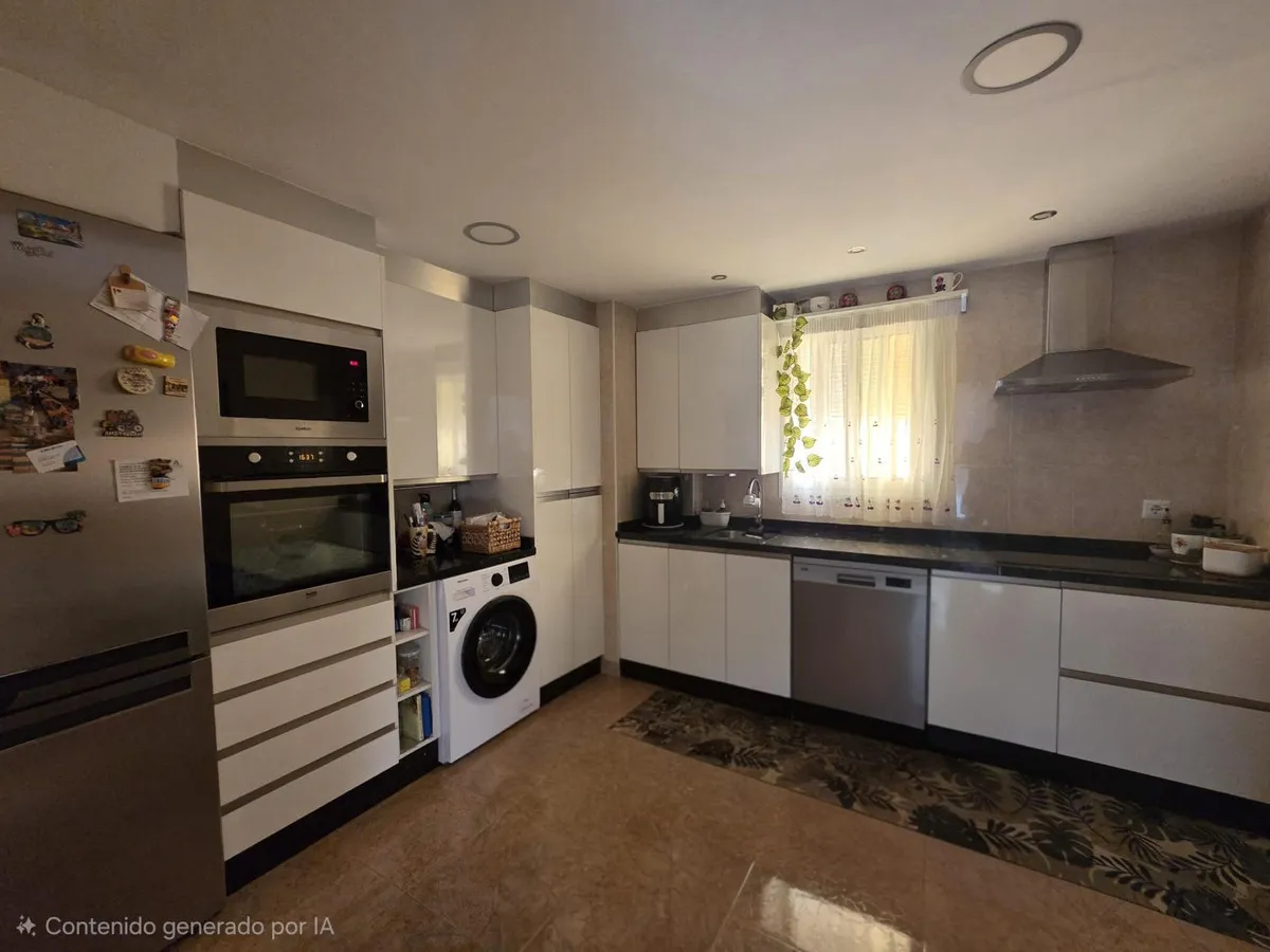 99a63cb9-b328-4c1e-8670-fdb01040805a