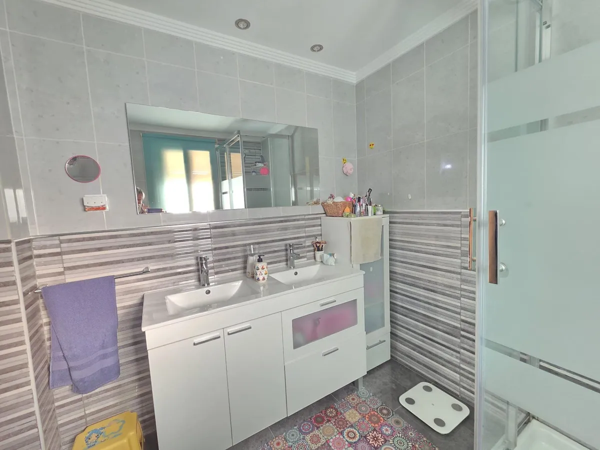 bbc31238-475a-4a7d-9f63-1fce85c2b40b