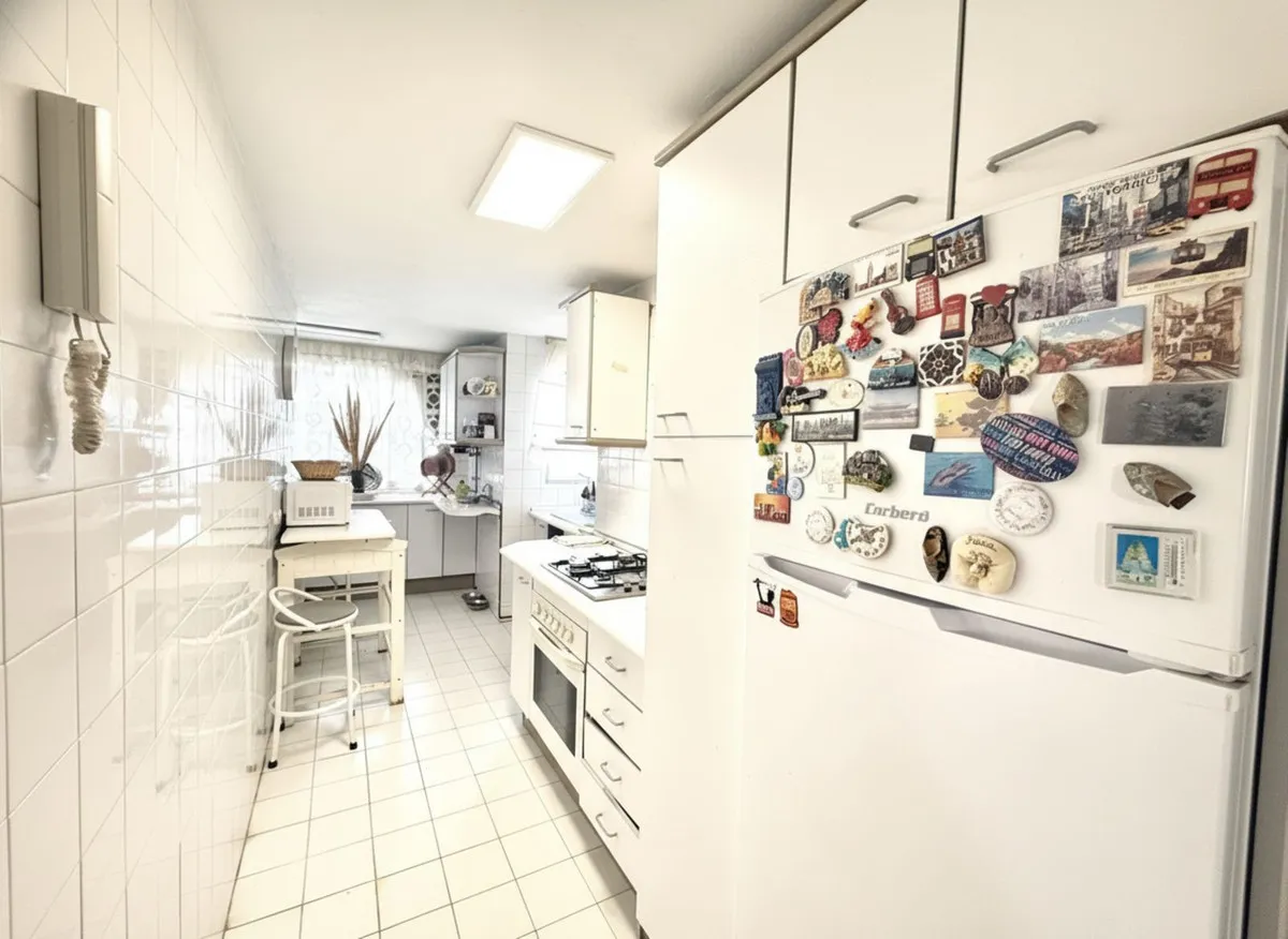 527a5d08-30ef-4837-a0c7-5ad2626230d9