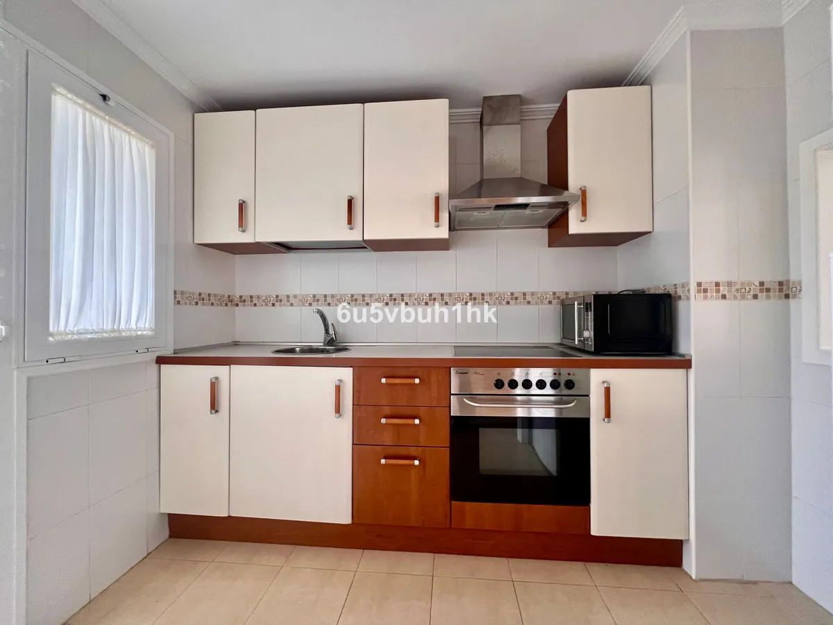 a965bfae-5cb9-45f2-958c-fb0cf8656f9c