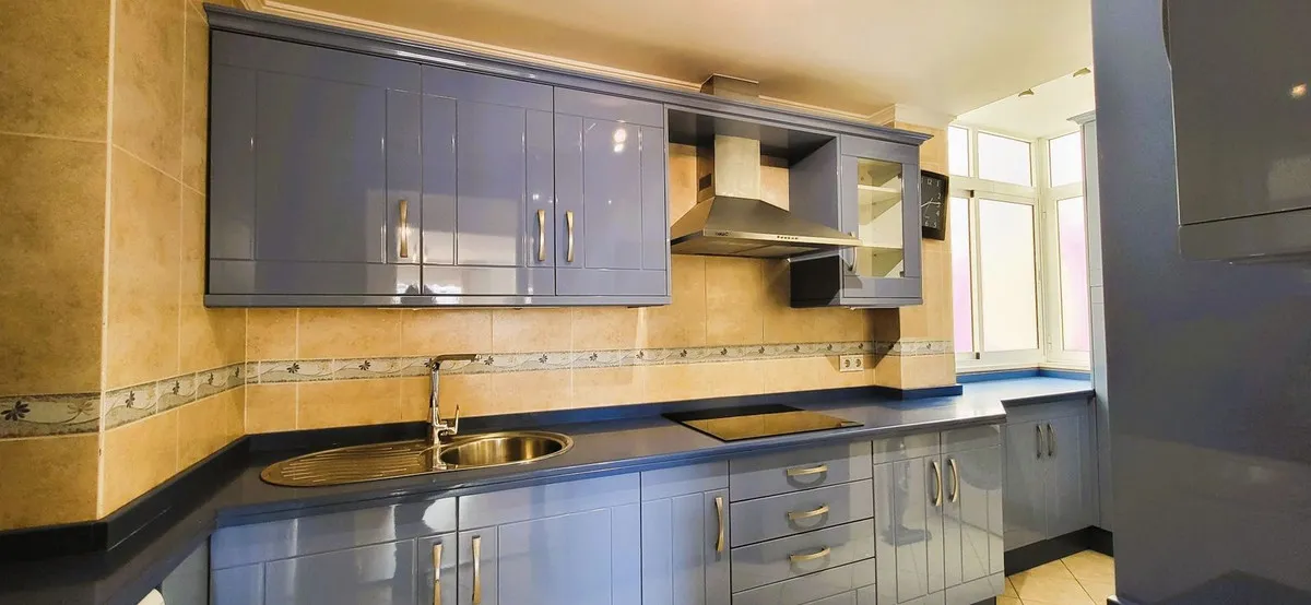 b073e7c1-8b47-42af-9418-18adb05ec114