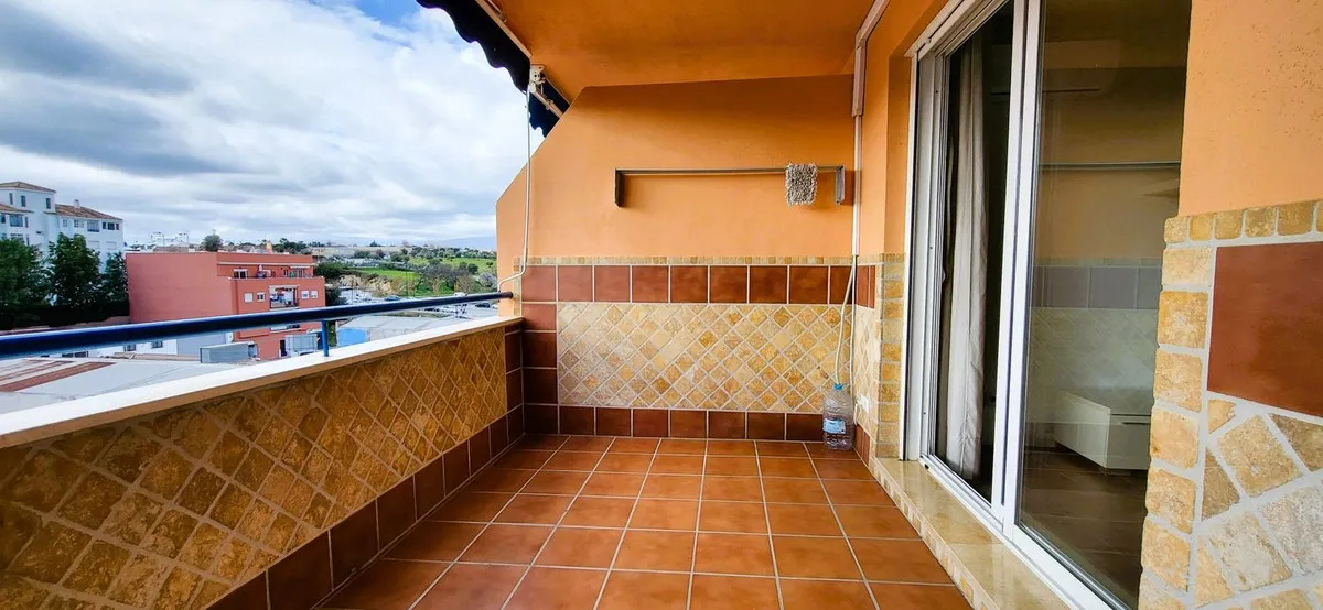 f58f457d-c3dc-4f5a-8ff4-c0afa55d8923