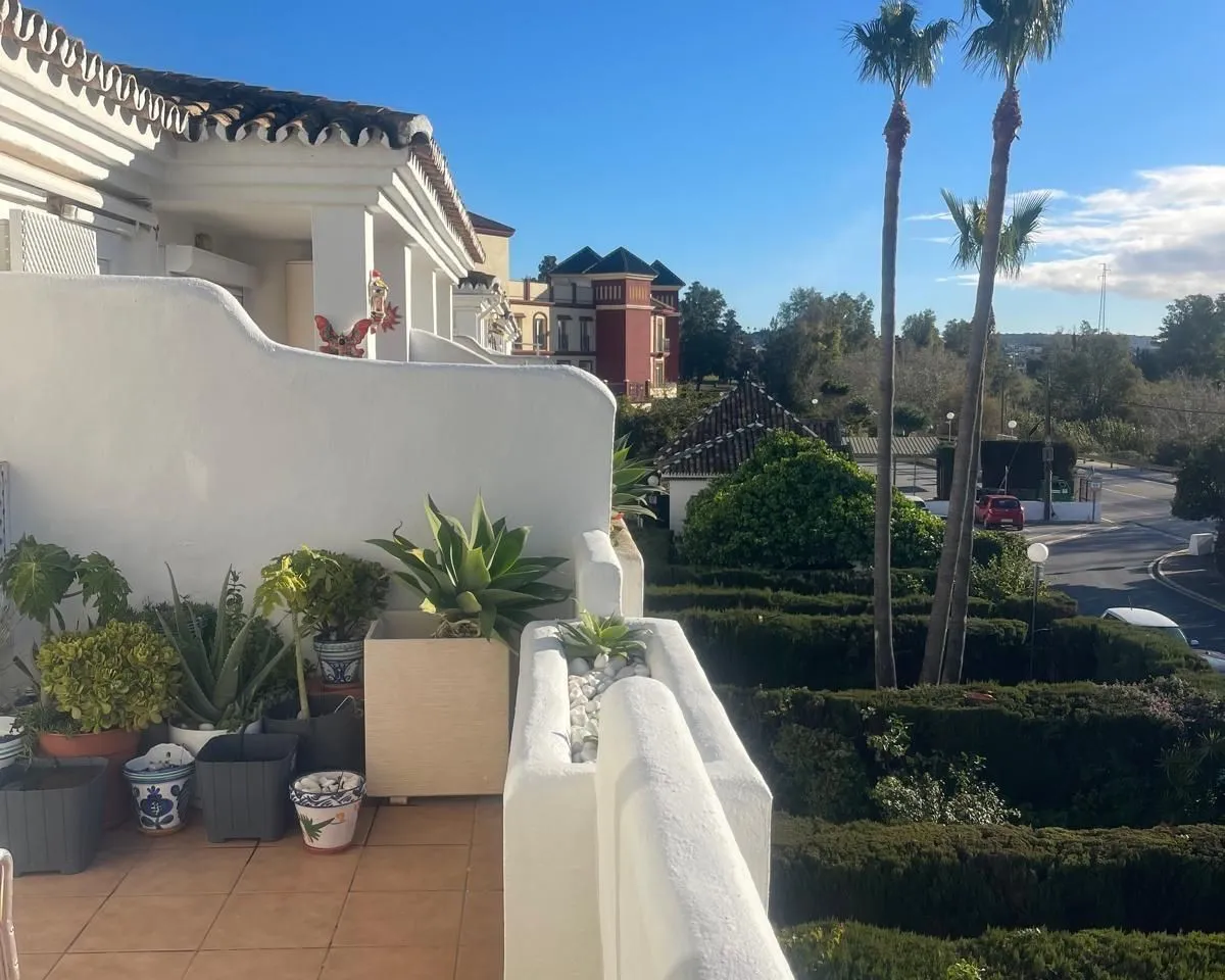 a845c0b9-6709-4b02-807a-9e8cc214479c