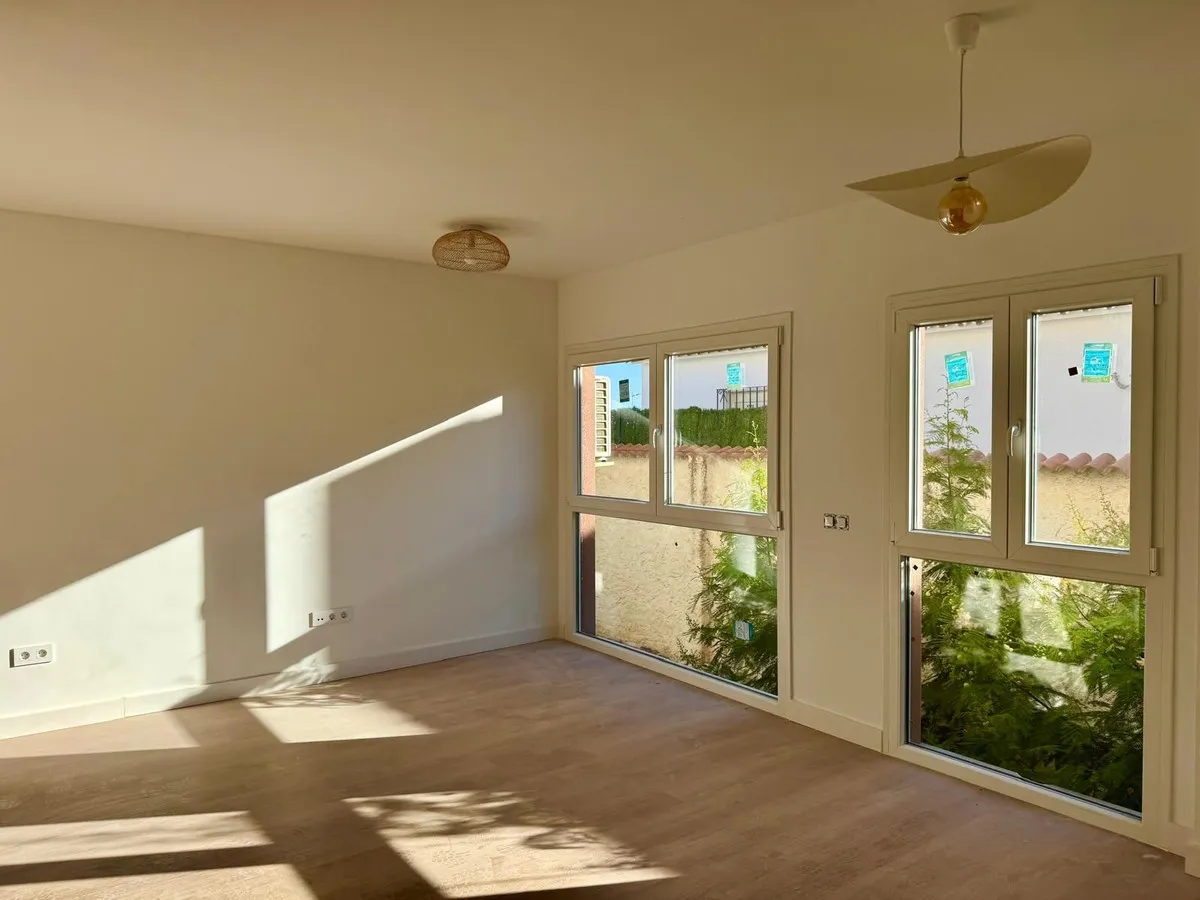 e784b7b9-a5b3-498a-a618-0231b19b0dd9