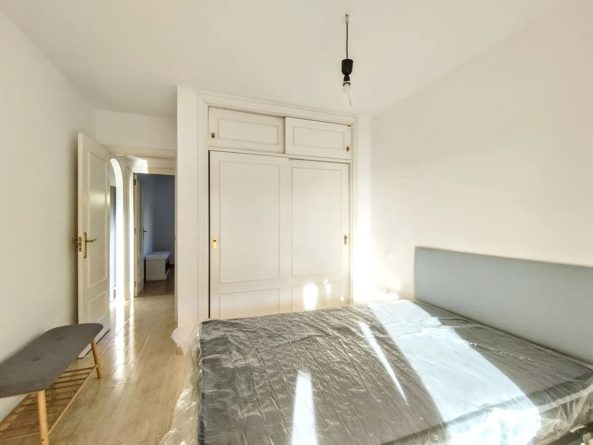 9c76a97e-3178-4ab4-b3f9-d37839f6320b