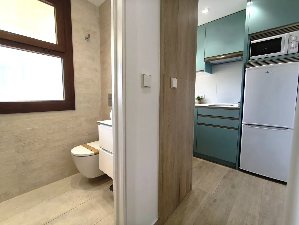 7b5a2565-35e8-4d8a-a259-d43da79a7f4b