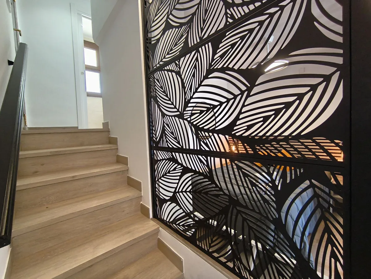 9b2e3ba8-c07d-4e5a-a807-86055fc146b1