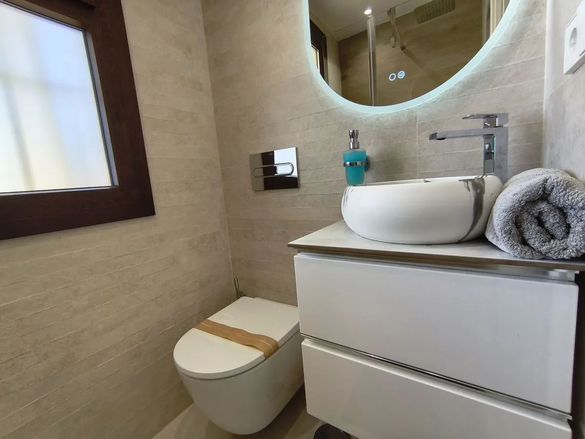 e30bff84-ec3e-4215-81af-7b8ab0bf1e7b