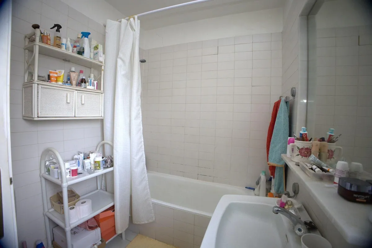 86cb67a9-610c-477a-bdc3-333d7696982a