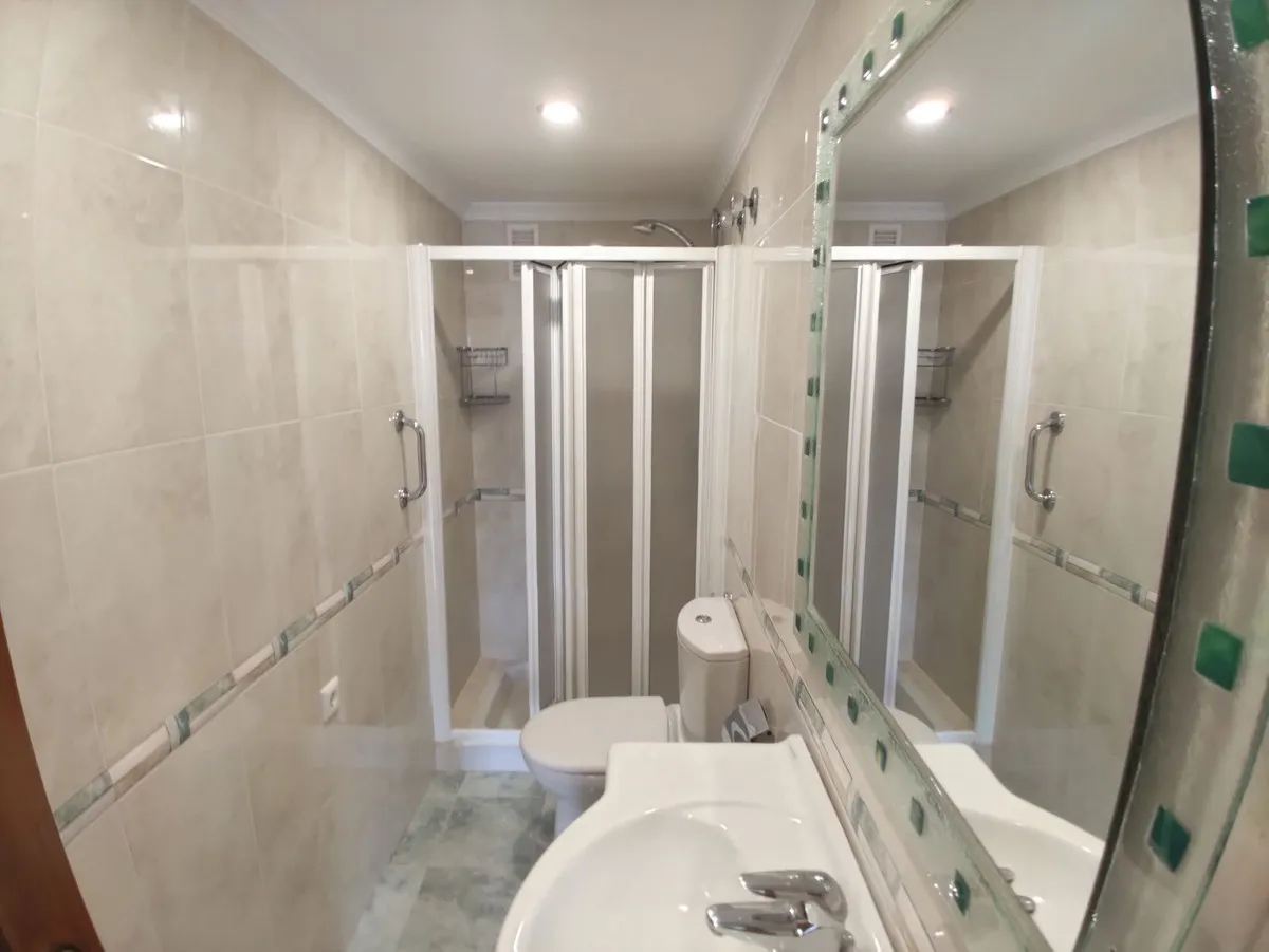 4a4237a0-9b0c-43b2-9927-8aeb5439a9b0