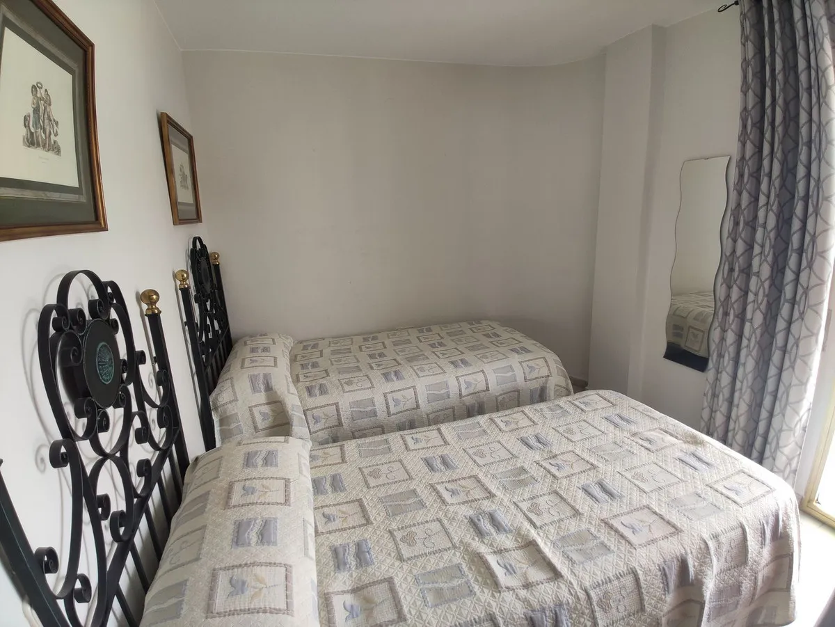 aeb5b3dd-ffbf-4c7d-8135-51cc65be6f58