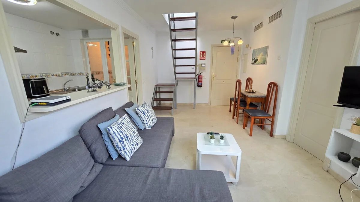 dc451956-deb7-4b90-883a-e64319017421