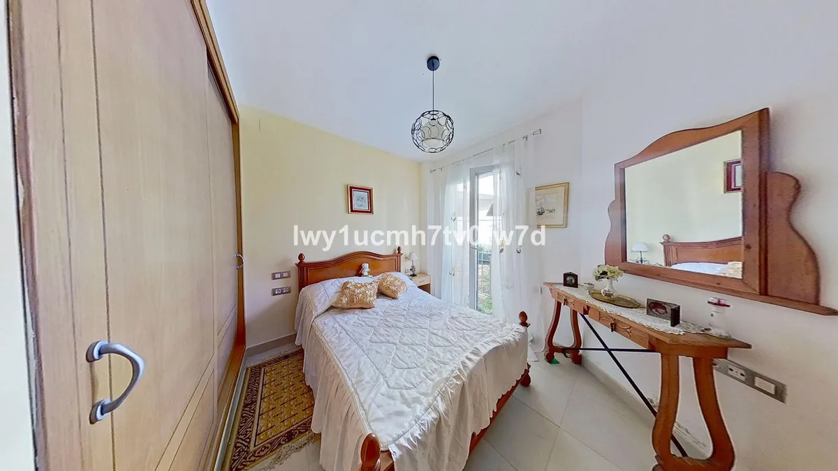 1598b1ce-19ec-4dc5-8931-9ba41e562787