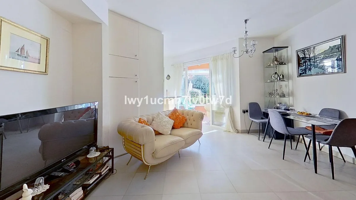 ade8158d-e30a-4ac0-9da9-bbaf2b854e23