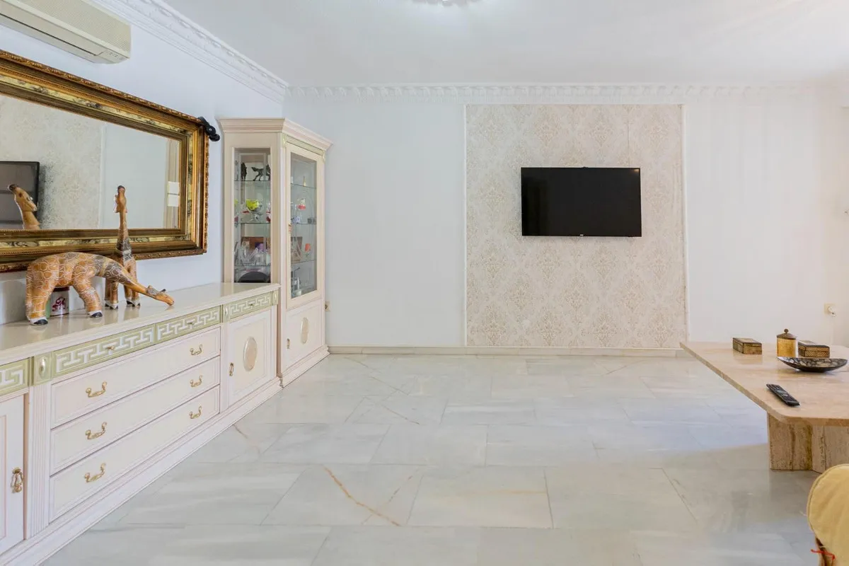 98276f06-b40f-4db9-945e-c7ce1c955966