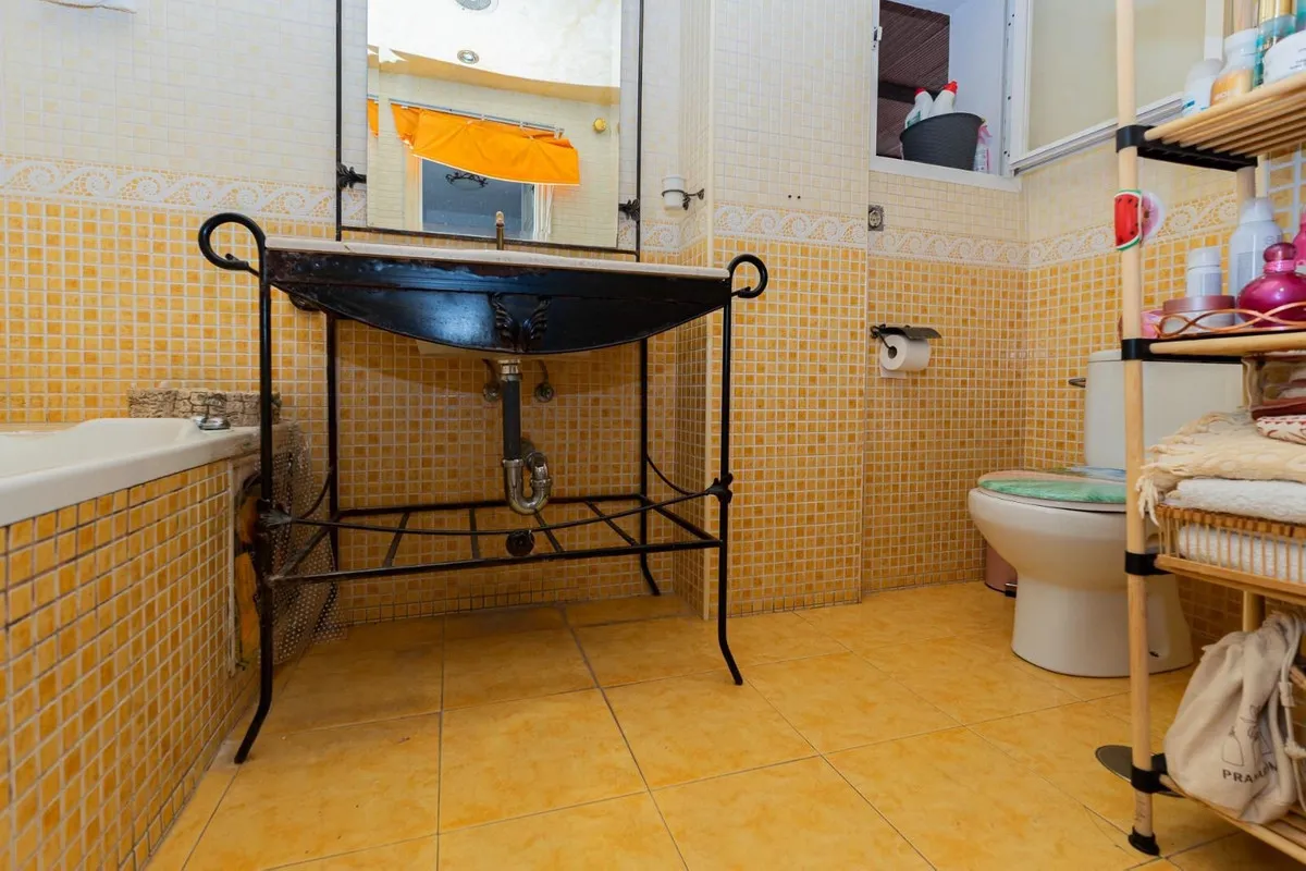 d103e743-5b36-494b-9f29-b8b5dcf62c9d