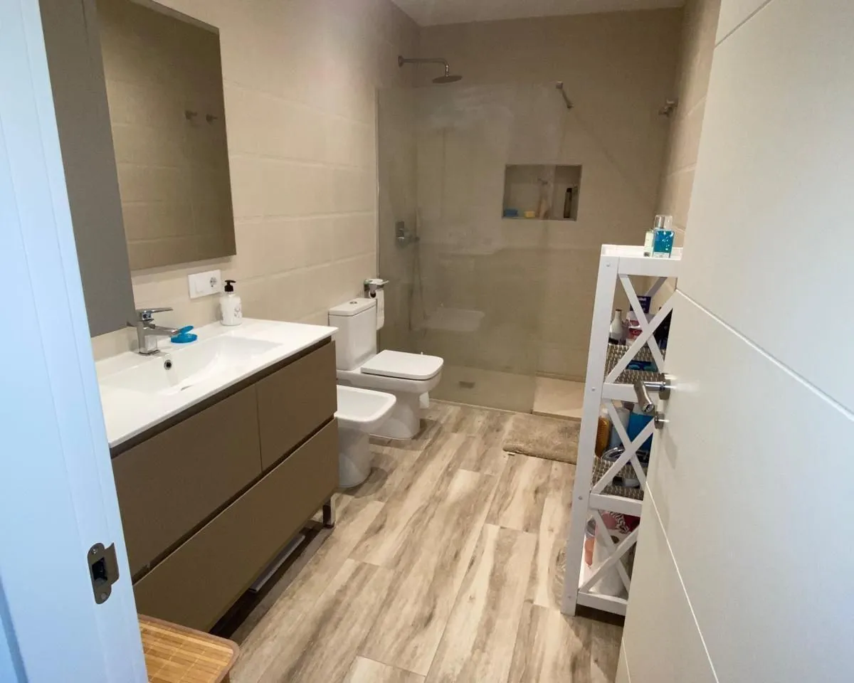 14b2c136-d9f3-43b6-9b9d-bbb1bcb97df0