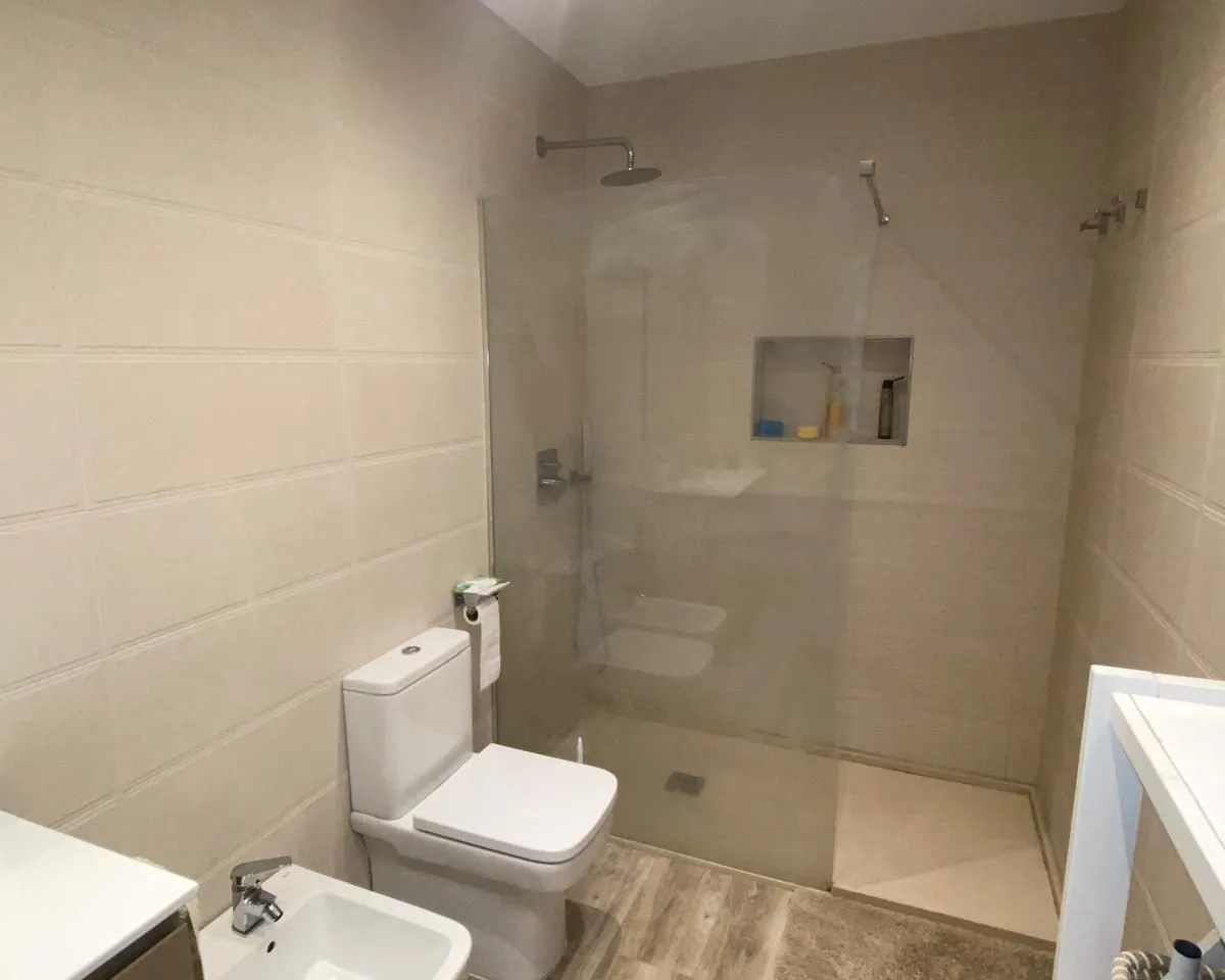 614b1ad4-a616-4212-9469-8cf23b1ba323