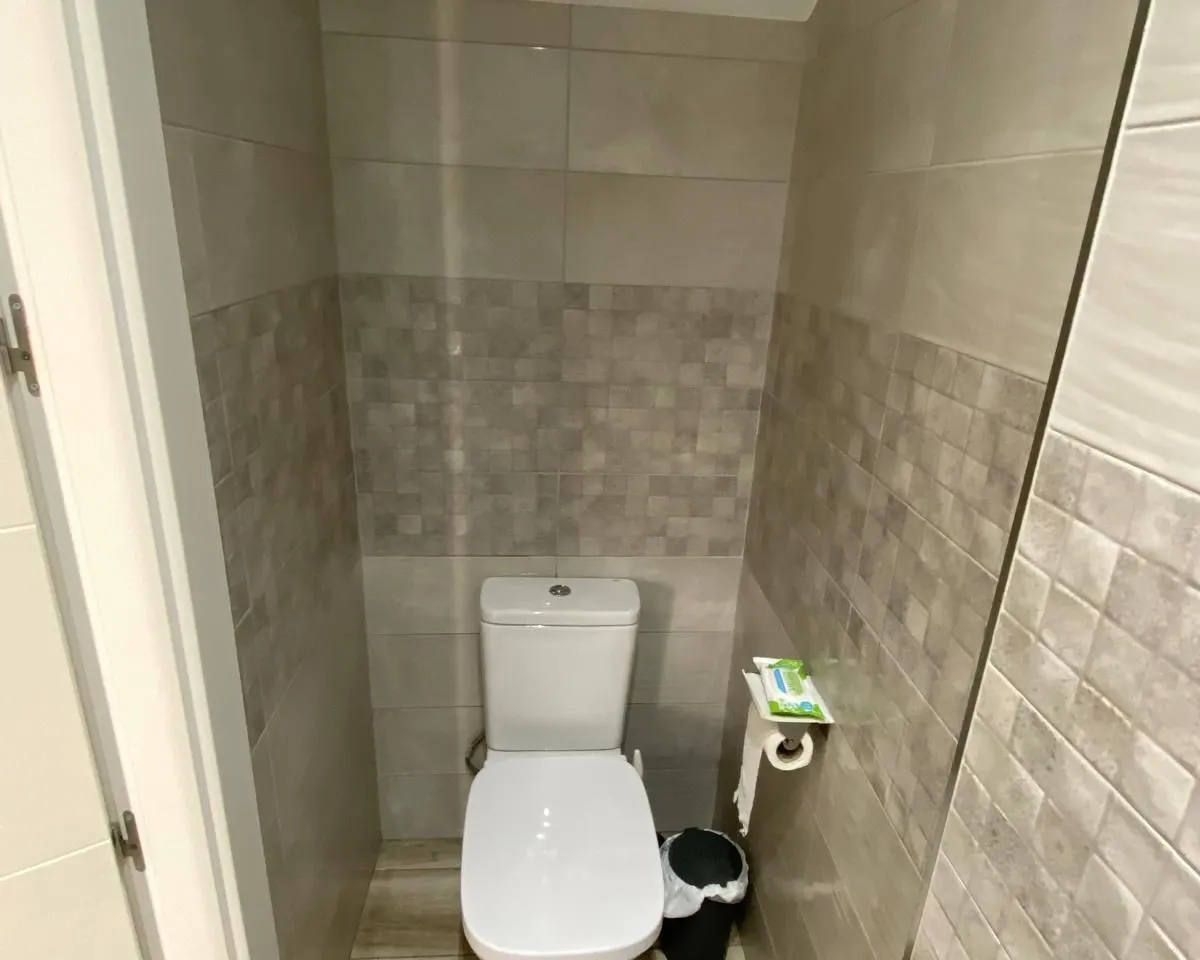 c7079fcd-ad34-414b-8ba4-0e09b5d3c7f1