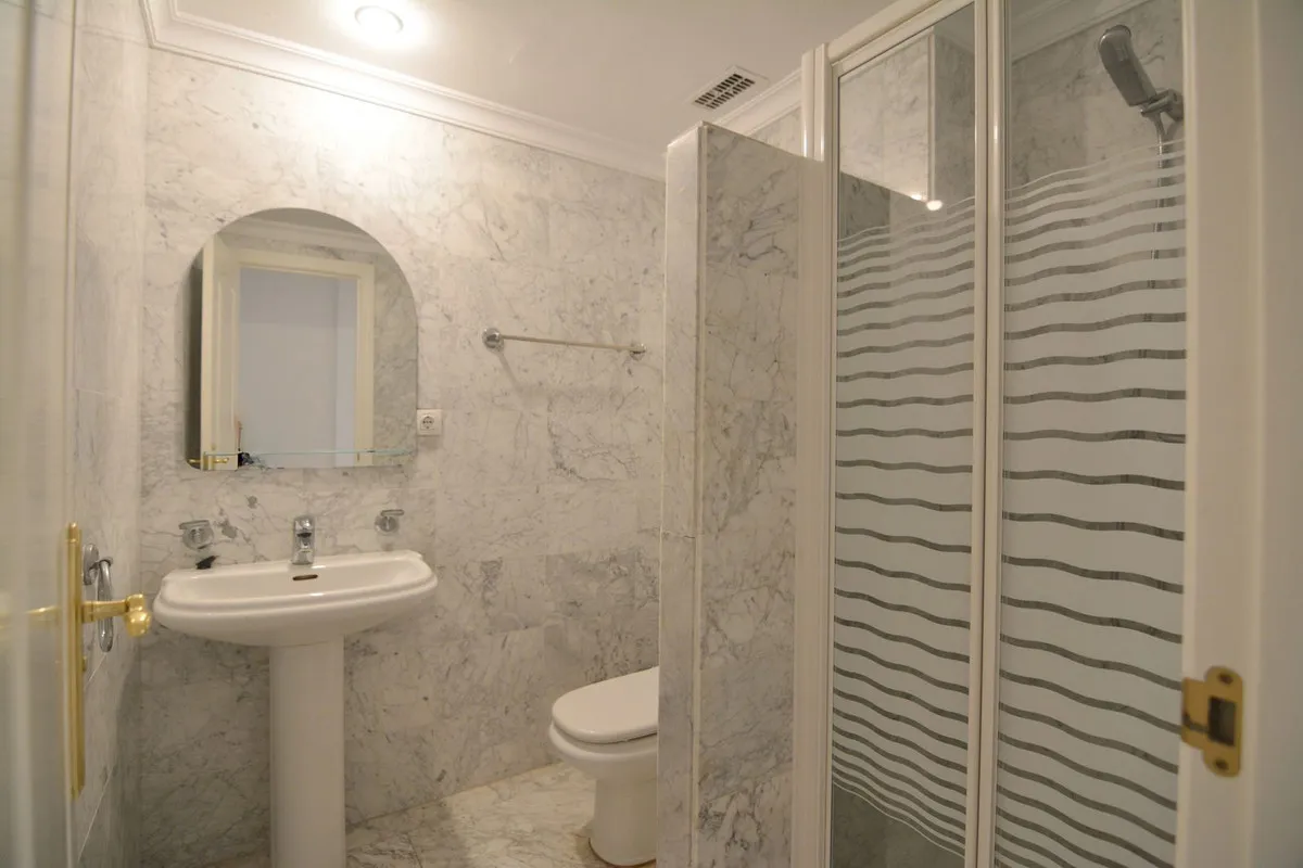 0c2b5ba0-33ff-4143-8664-dcbec9c7fe7e