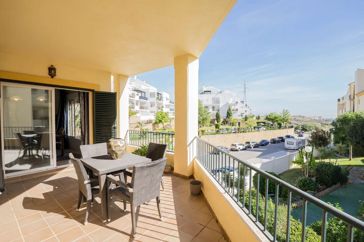 2df687a6-b324-400c-8881-5bf917fe9d5d