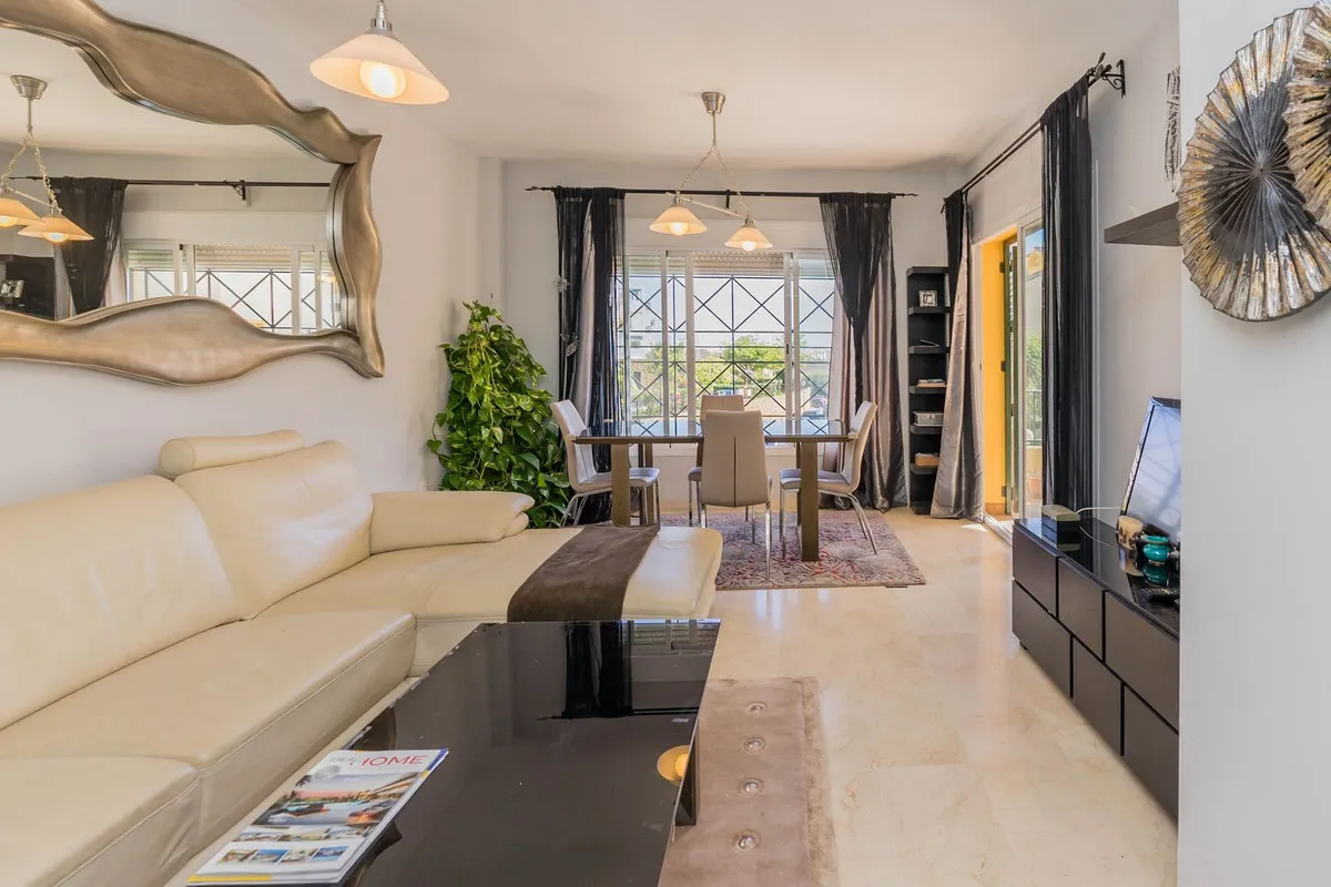 7f55655d-28b2-47fe-bef7-156b174d405c