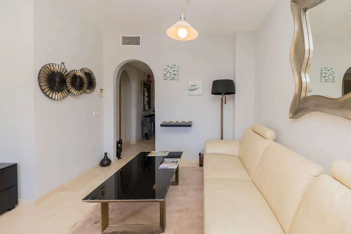 b6026225-1e27-49f6-95cb-832c4c41dfff