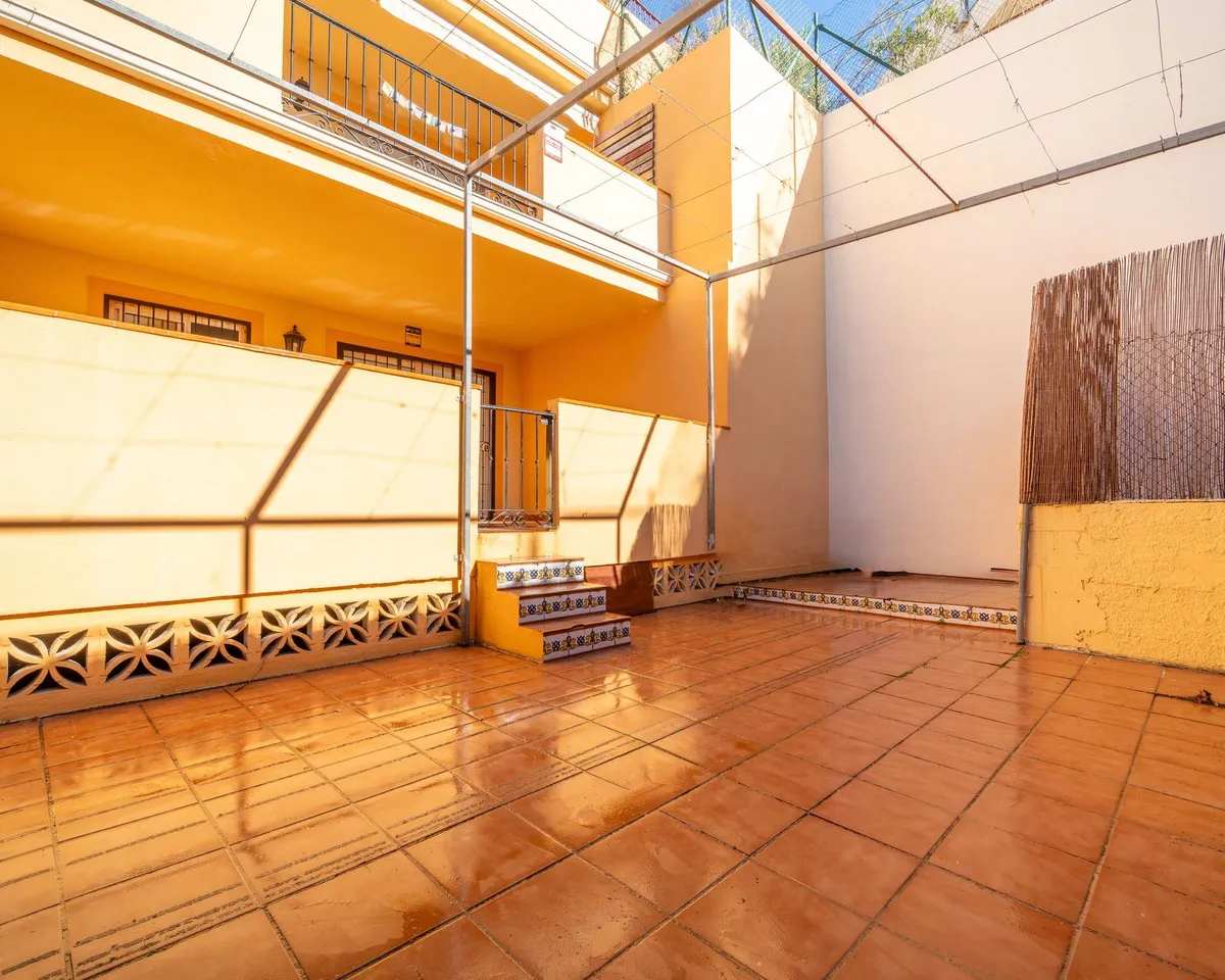 819c9f8e-6b8d-4196-bd56-eae69a52a4dd