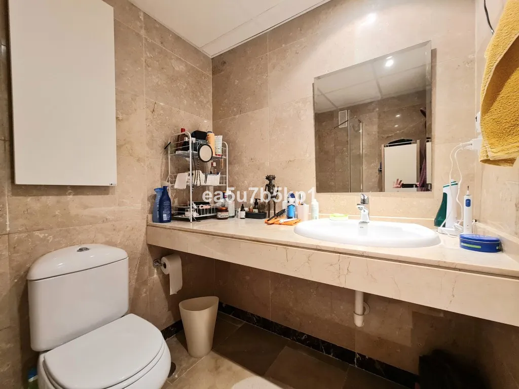 62360b76-1e6d-4b91-a0a2-798414a61e36