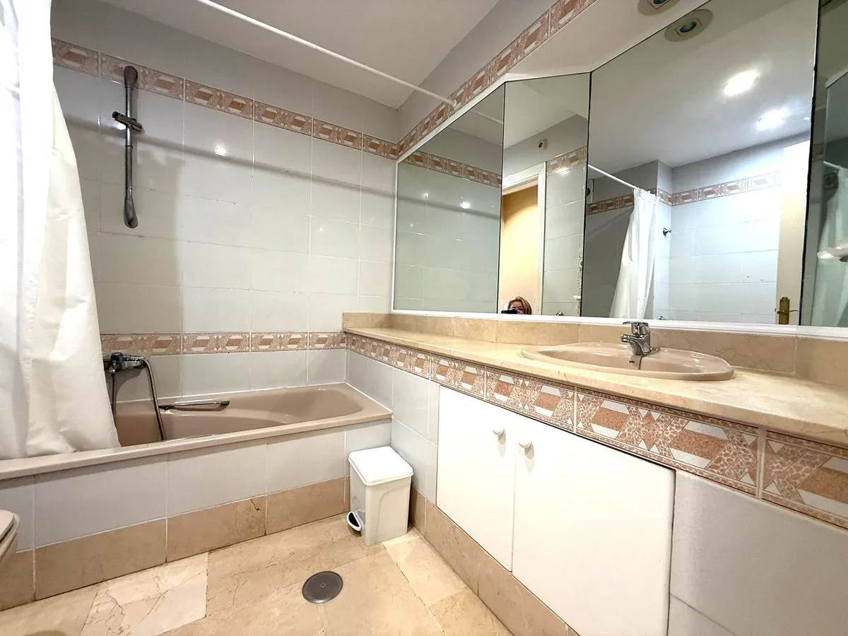 79f9b207-0f0c-4f17-a777-92f8d4c8c20a