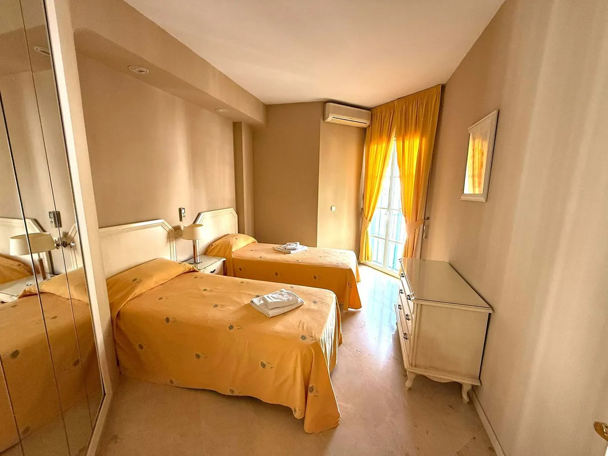 aada46e8-0627-498d-934e-287cdb340391