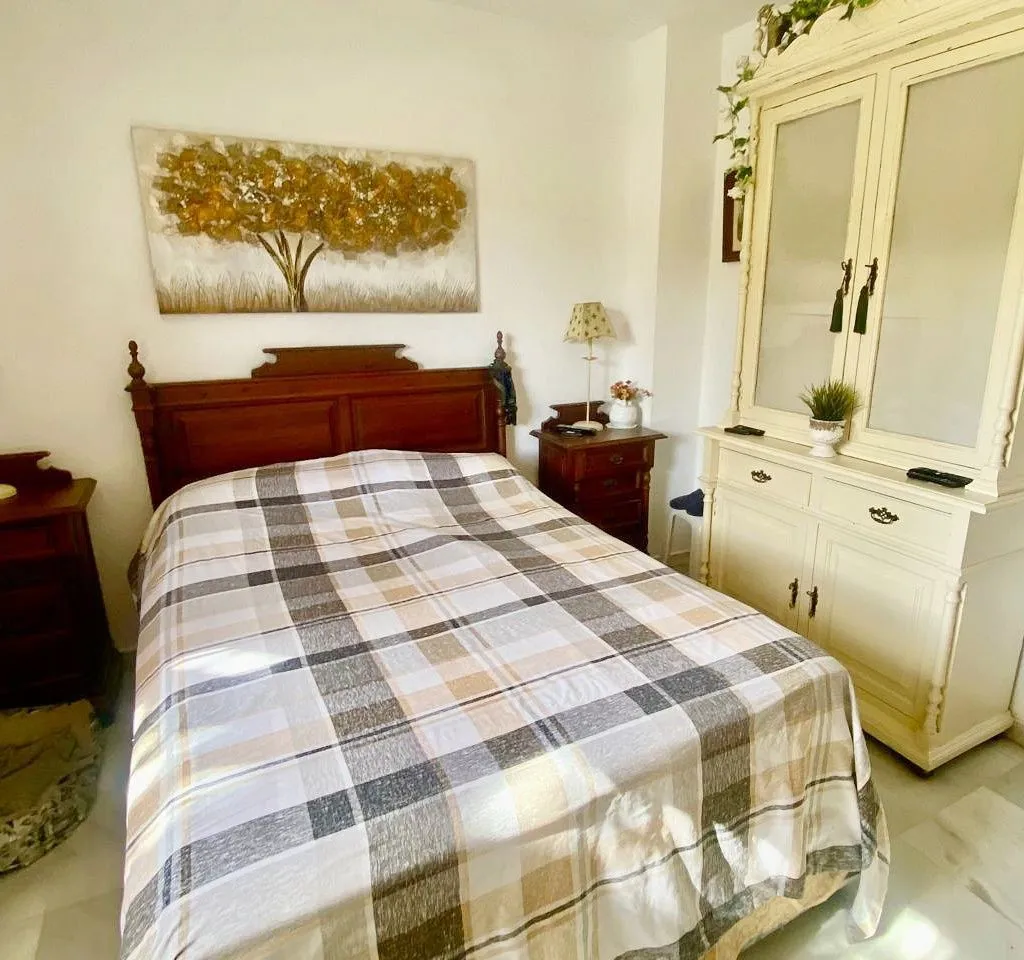 6d96720a-b841-4bc2-b4ef-0335c12b909c