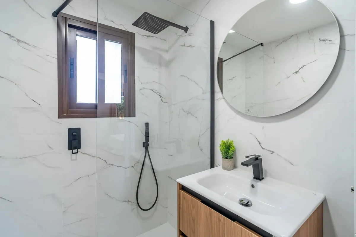 15b71c76-853e-4d08-82af-b6ccc017093f