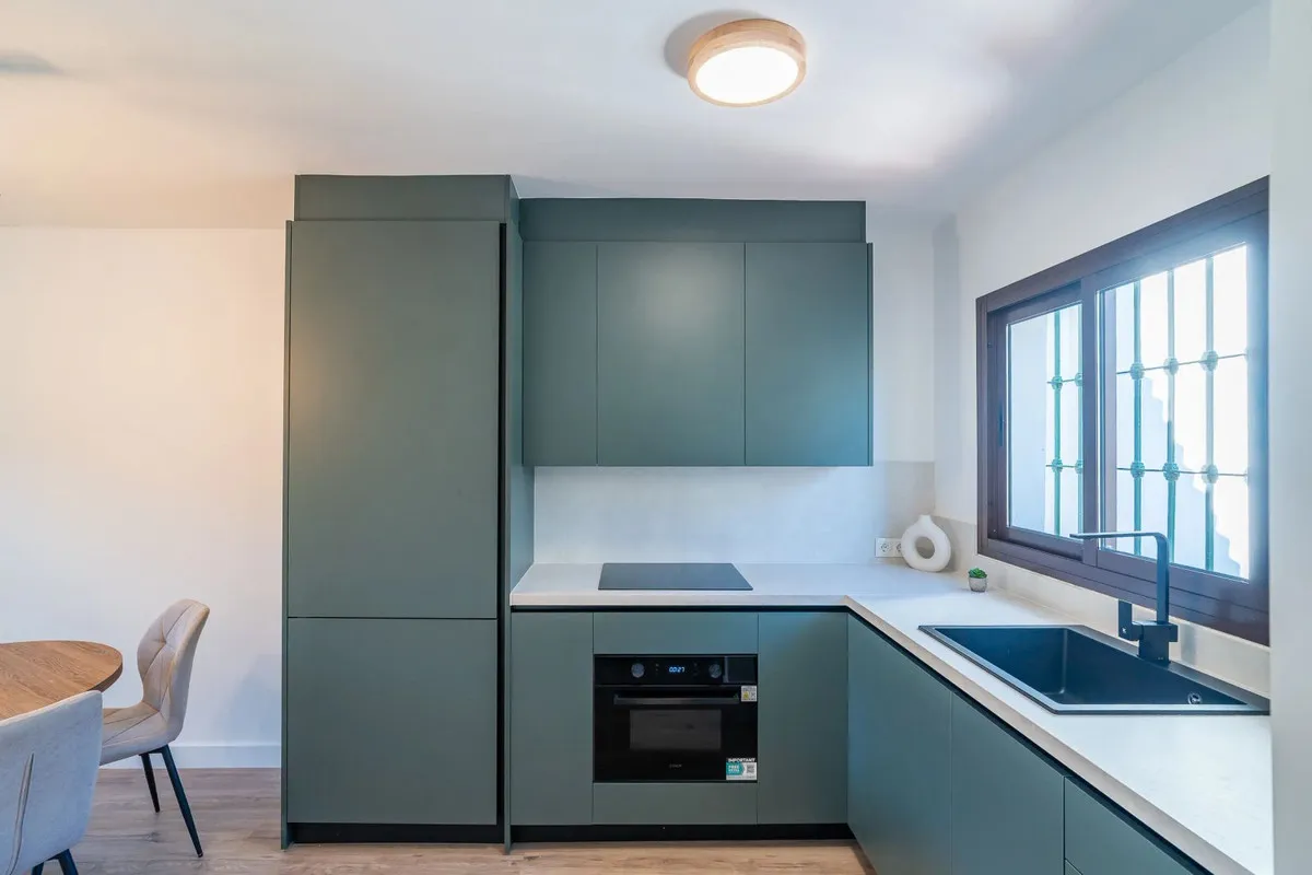 51d2130e-e632-4cb8-989e-bf5a0692bb87