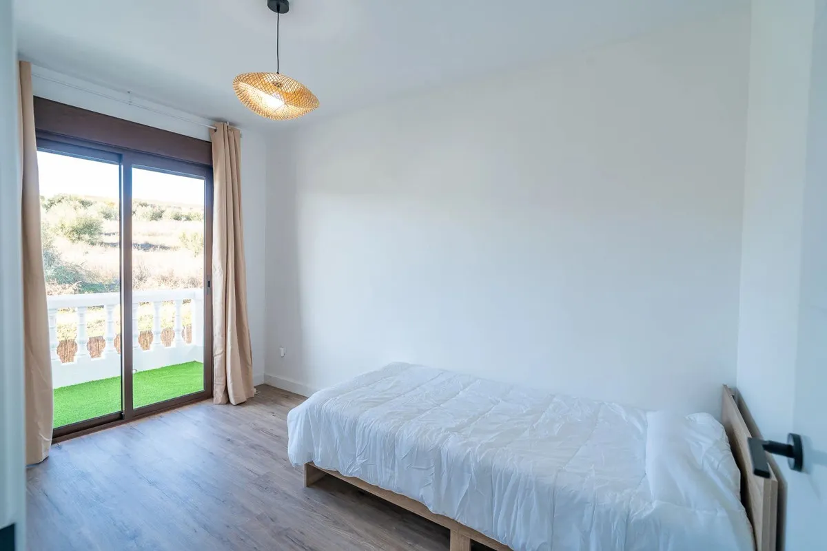 67a8b2a1-abd9-463a-9a36-5af843b07778