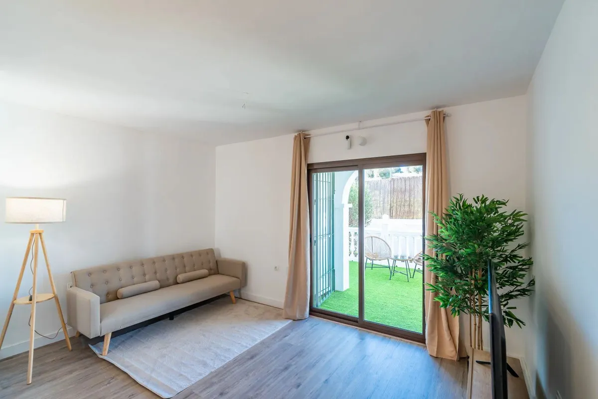 70079ece-9330-4ab2-bdfe-d39f85e4a897