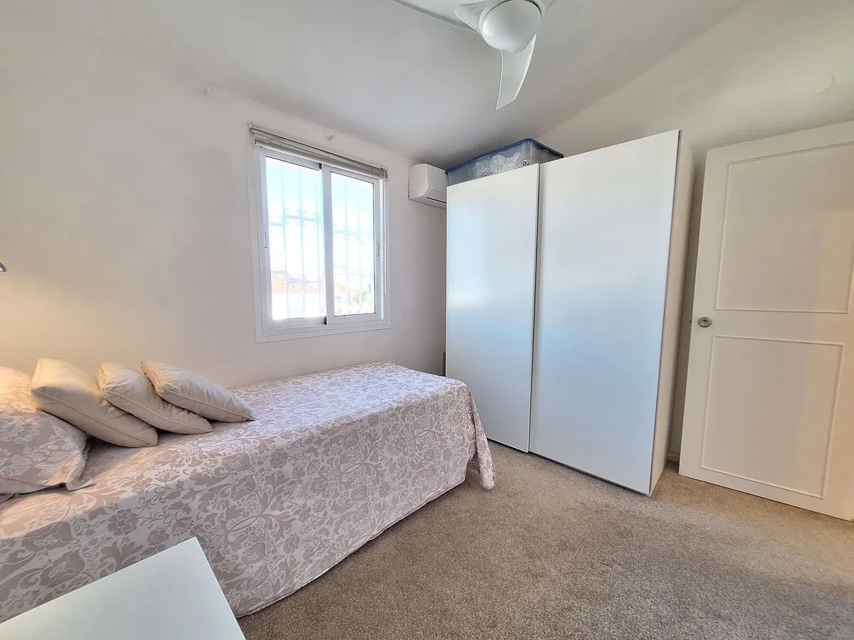 091cab86-25c5-4e4f-9be9-beb3638a431f