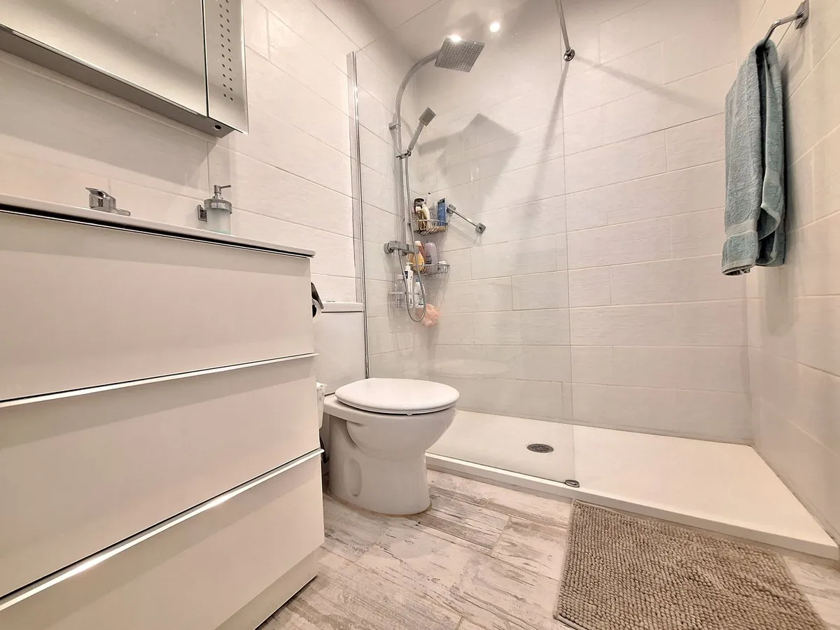 54bf2260-f2da-4fab-8d31-cac52a14629a